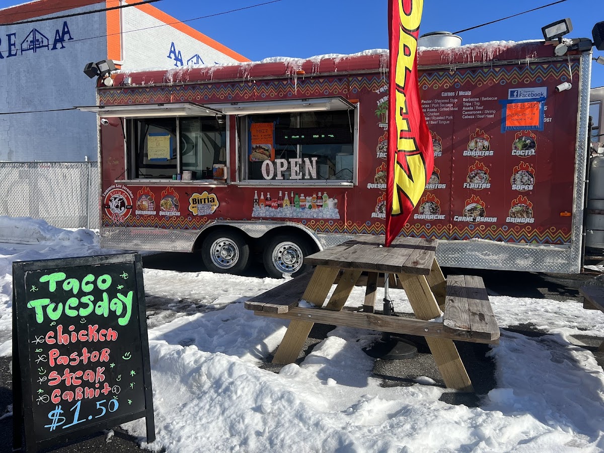 Taqueria Los Jarochos 3